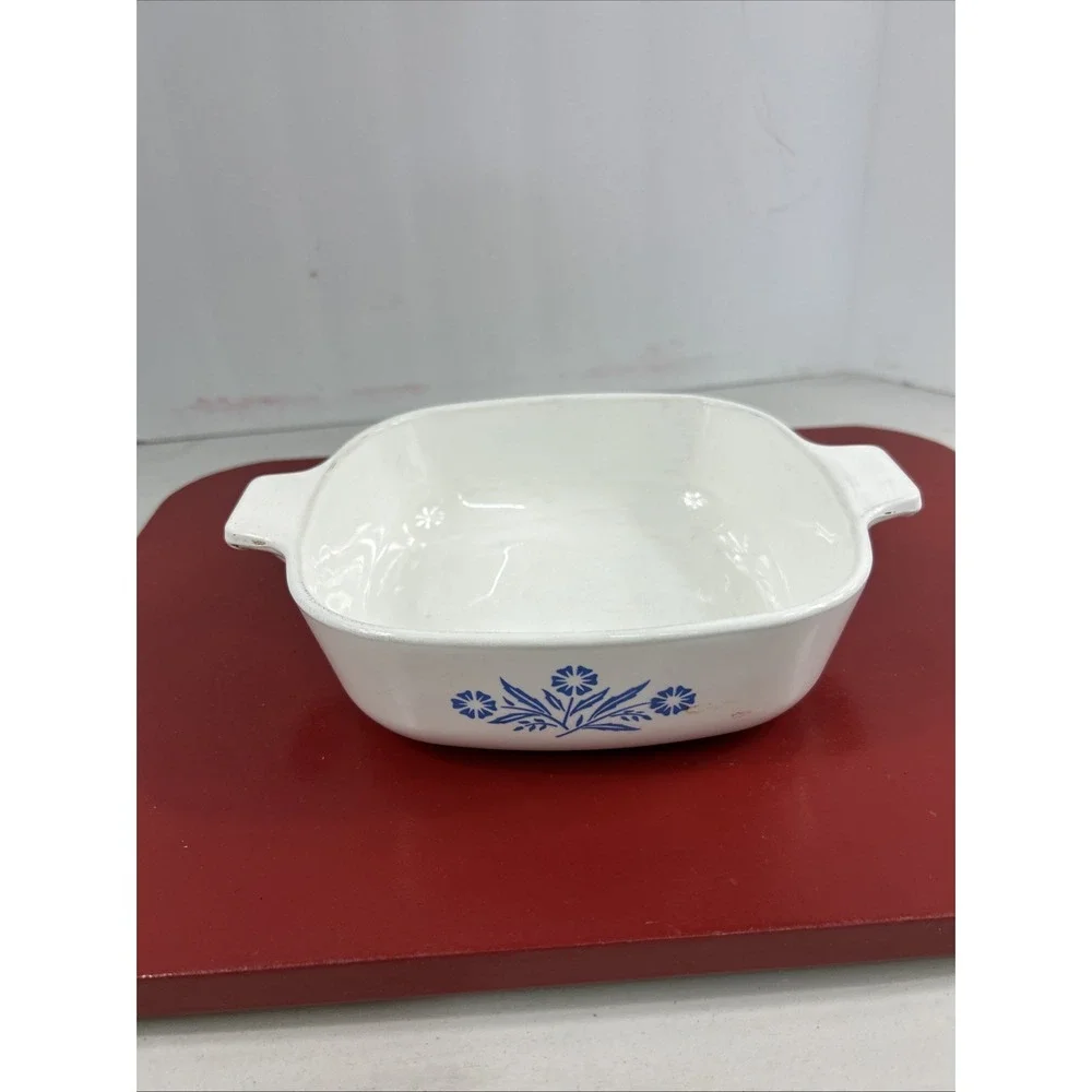 Vintage Corning Ware Blue Cornflower P-1-B 1 Quart Casserole Dish No Lid Vintage